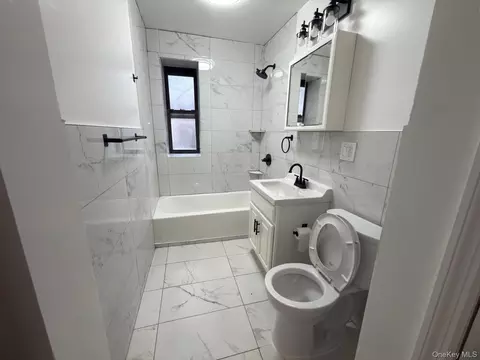 104 Highland Ave #26-D, Yonkers, NY 10705