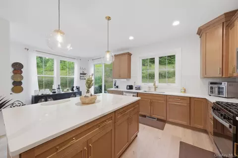 Kitchen - 4048 Chestnut Ridge Rd, Fishkill, NY 12524 photo 1 of 5