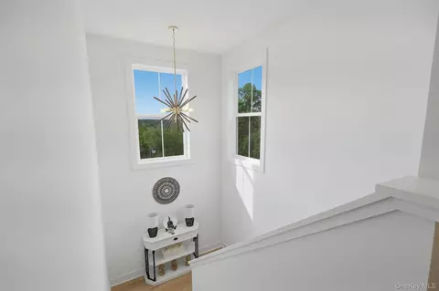 Entry Way - 4048 Chestnut Ridge Rd, Fishkill, NY 12524 photo 11 of 13