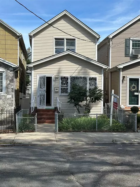 89-33 96th St, New York, NY 11421
