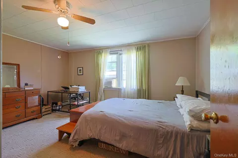 Bedroom - 37 Algernon St, Cornwall, NY 12518 photo 5 of 5