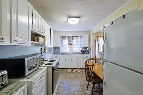 Kitchen - 37 Algernon St, Cornwall, NY 12518 photo 2 of 2