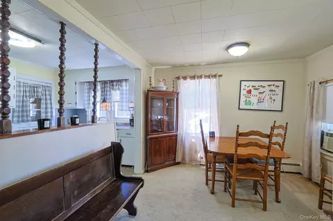 Dining - 37 Algernon St, Cornwall, NY 12518 photo 2 of 3