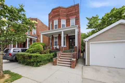 310 E 236th St, New York, NY 10470