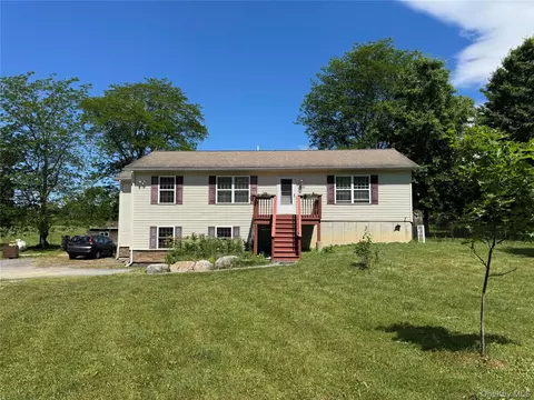 1556 Albany Post Rd, Gardiner, NY 12525