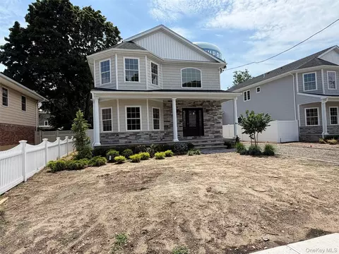 110 Lot B Spruce Ave, Oyster Bay, NY 11714