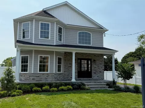 110 Lot A Spruce Ave, Oyster Bay, NY 11714