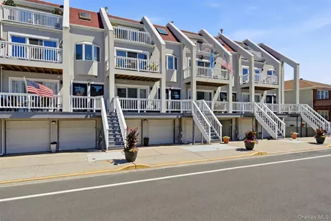 659 E Broadway #B, Long Beach, NY 11561