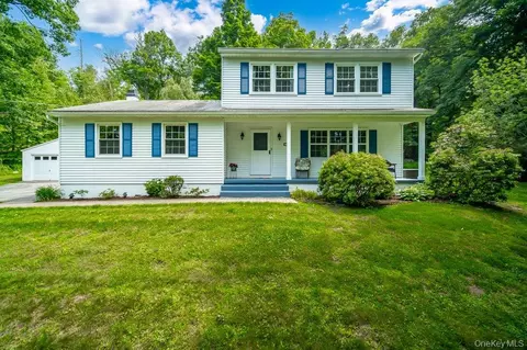 70 Van Wyck Lake Rd, Fishkill, NY 12524