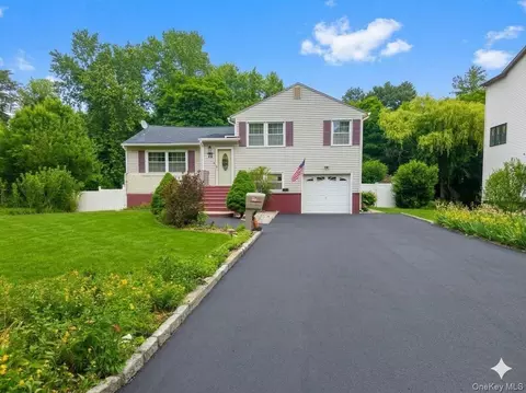 10 Northbrook Rd, Ramapo, NY 10977