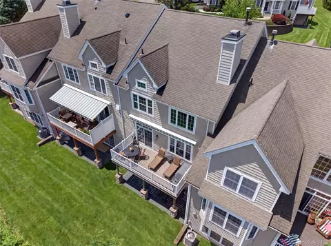 View/Area - 38 Pinehurst Cir, Monroe, NY 10950 photo 2 of 8