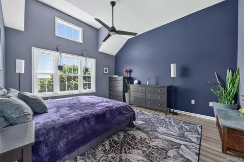 Bedroom - 38 Pinehurst Cir, Monroe, NY 10950 photo 3 of 5