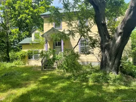 2228 State Route 203, Chatham, NY 12037