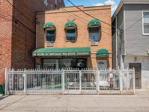 4779 White Plains Rd, New York, NY 10470