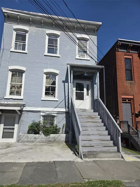 188 Dubois St, Newburgh, NY 12550