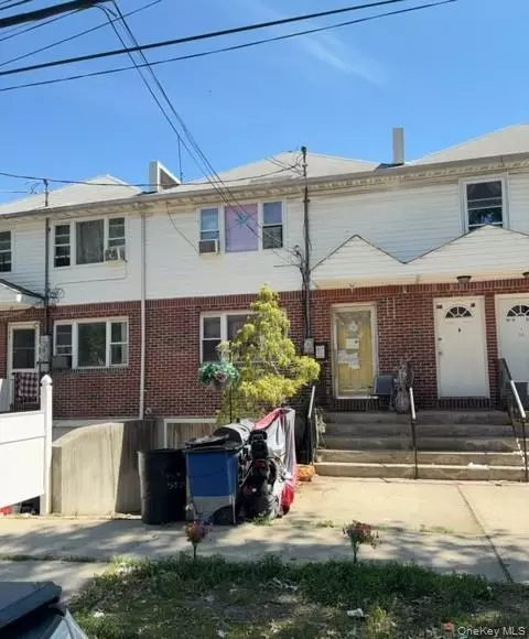 109-07 153rd St, New York, NY 11433