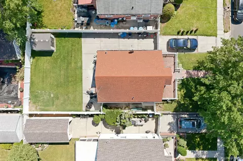 View/Area - 10 Everett St, Valley Stream, NY 11580 photo 1 of 2