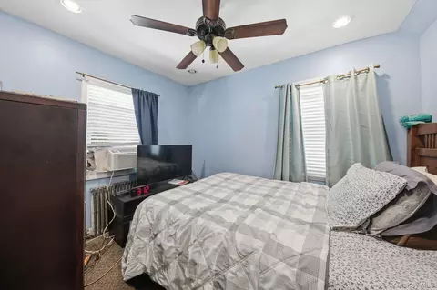 Bedroom - 10 Everett St, Valley Stream, NY 11580 photo 1 of 3
