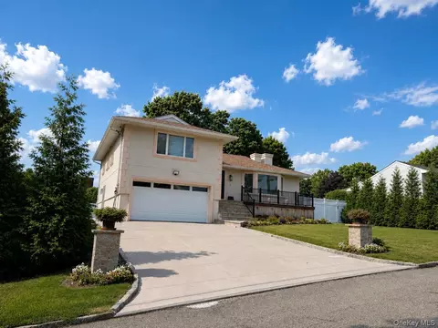 2 Lambert Rd, White Plains, NY 10605