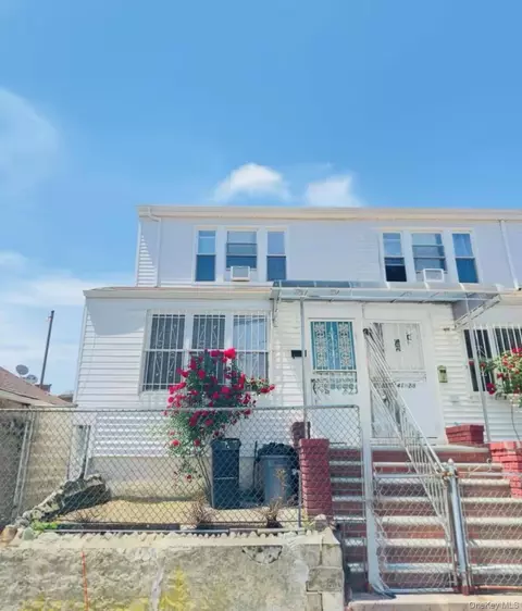 41-30 Warren St, Elmhurst, NY 11373