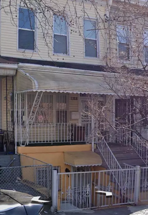 1328 Teller Ave, New York, NY 10456