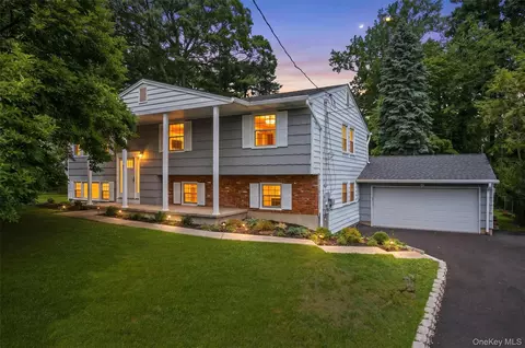 137 Howard Ave, Orangetown, NY 10983