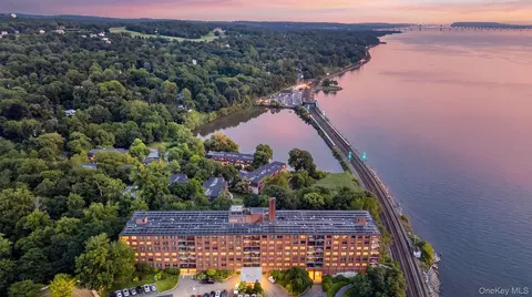 16 Rockledge Ave # 6E-1, Ossining, NY 10562