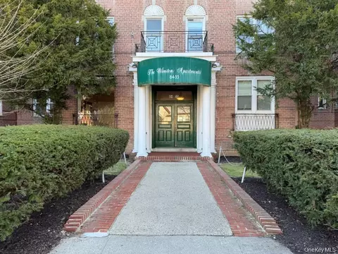 84-55 Daniels St #5C, New York, NY 11435