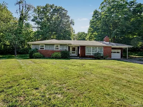 202 Lake Walton Rd, East Fishkill, NY 12533