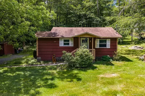 570 Brown Rd, Ellenville, NY 12428