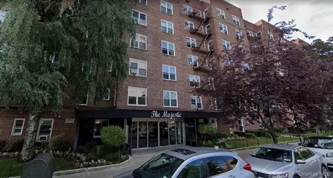 110-20 71 Ave #408, New York, NY 11375