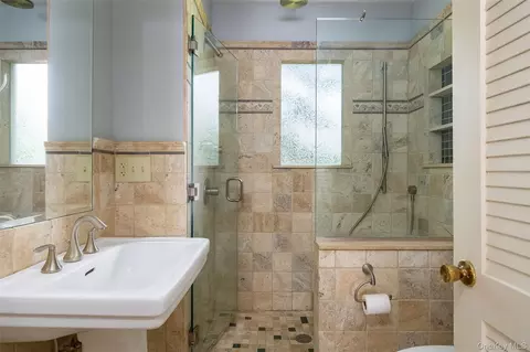 Bath - 37 Florence Ave, Fishkill, NY 12524 photo 1 of 2