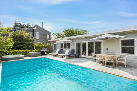 445 Sail Walk, Sayville, NY 11782