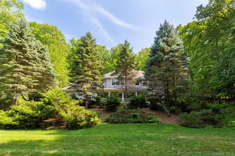 170 Watch Hill Rd, Cortlandt, NY 10567