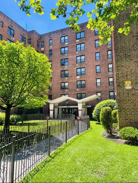 814 Tilden St #1A, New York, NY 10467