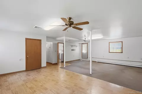 Living - 122 River Rd, Shawangunk, NY 12589 photo 4 of 4