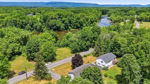 View/Area - 122 River Rd, Shawangunk, NY 12589 photo 4 of 5