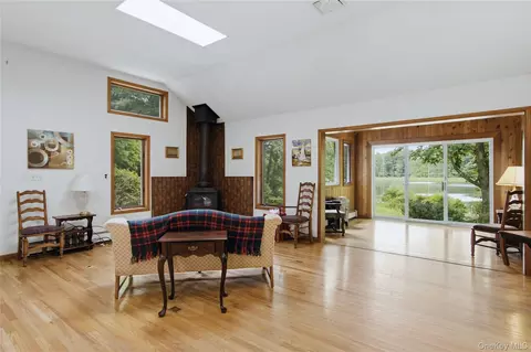 Living - 4 Loggers Ct, Kent, NY 10512 photo 1 of 1