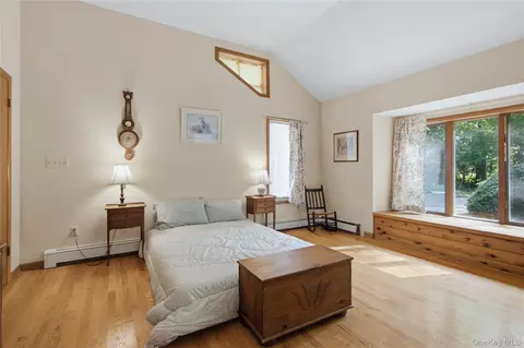 Bedroom - 4 Loggers Ct, Kent, NY 10512 photo 1 of 1