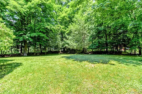 Exterior - 4 Loggers Ct, Kent, NY 10512 photo 8 of 8