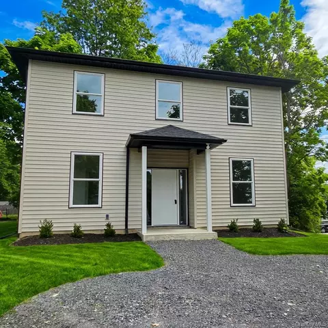1 Hulse St, Middletown, NY 10940