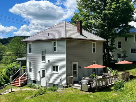 532 Old Route 17, Rockland, NY 12758