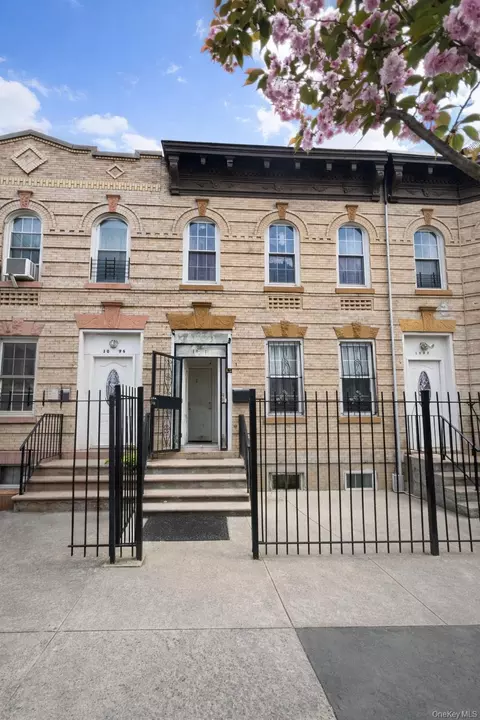 1094 Blake Ave #2FAM, Brooklyn, NY 11208