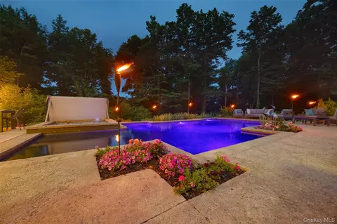 Exterior - 215 Smith Rd, Poughkeepsie, NY 12603 photo 22 of 23