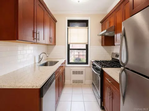150-29 72nd Rd #3A, New York, NY 11367