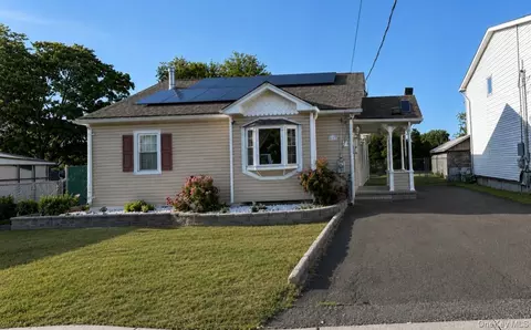 12 North St, West Haverstraw, NY 10993