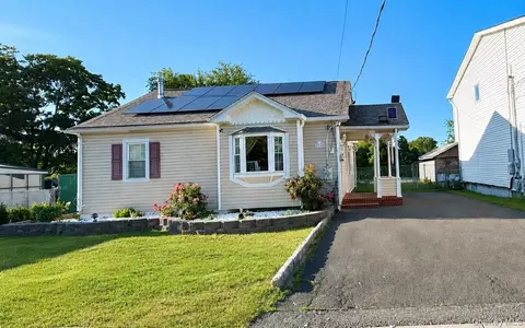 12 North St, West Haverstraw, NY 10993
