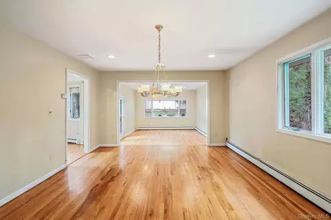 Other - 61 Ledgewood Dr, Smithtown, NY 11787 photo 2 of 6