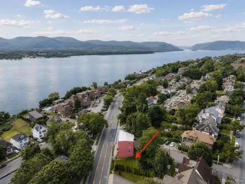 6 Leroy Pl, Newburgh City, NY 12550