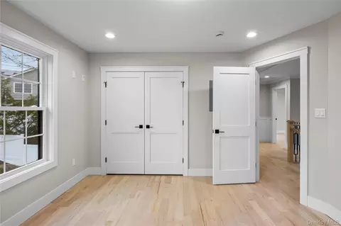 Bedroom - 21 Devon Rd, Bethpage, NY 11714 photo 4 of 8